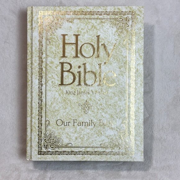 Vintage 1971 Holy Bible King James Our Family Bible Version Old and New Regency - Picture 1 of 14